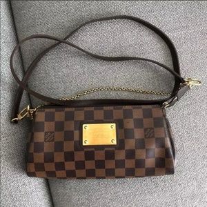 Louis Vuitton Eva Clutch